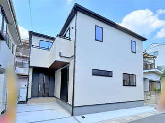 草加市苗塚町3590万円新築戸建★仲介手数料約125万円が無料！